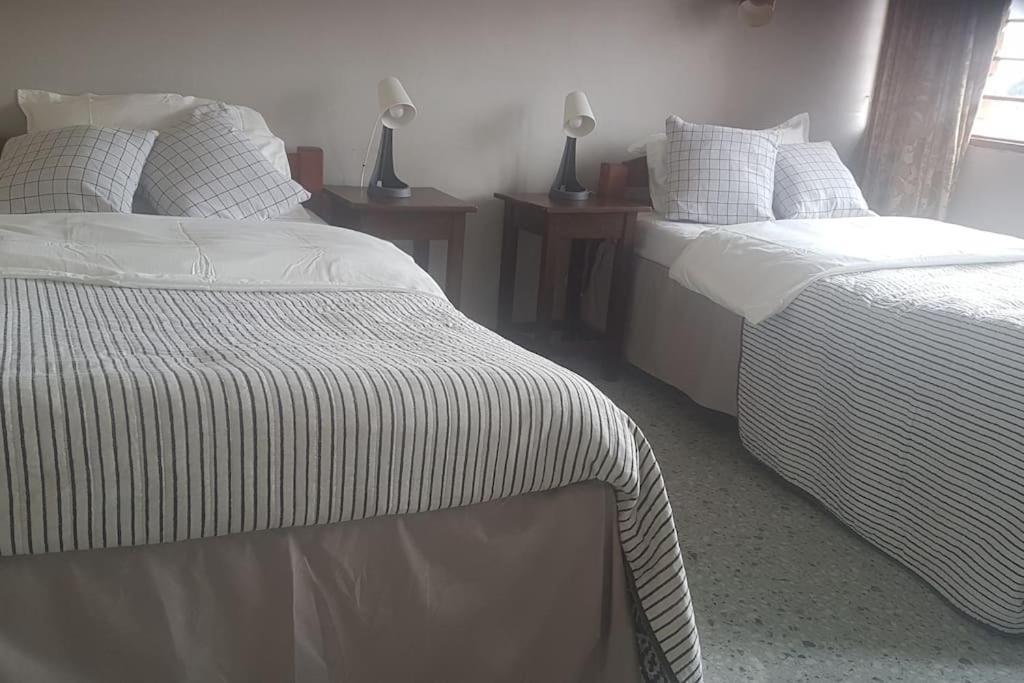 Ibex Hill Apartment- Power Backup Lusaka Luaran gambar